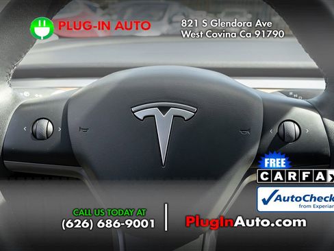 Used 2023 Tesla Model 3 Standard Range image 19