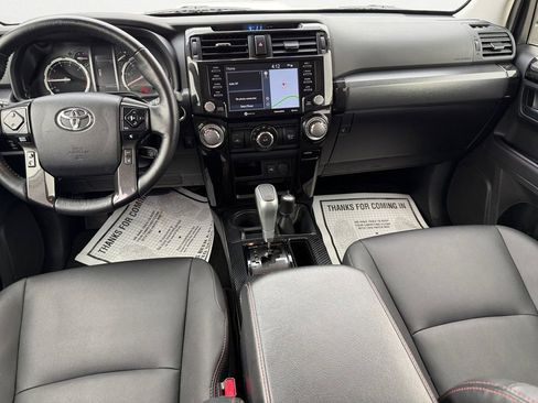 Used 2024 Toyota 4Runner TRD Off-Road Premium image 10