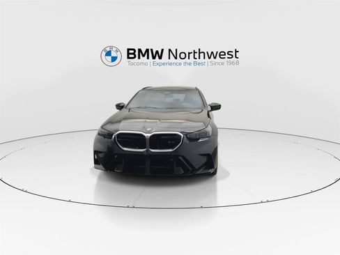 Used 2025 BMW M5 Touring AWD/4WD image 8