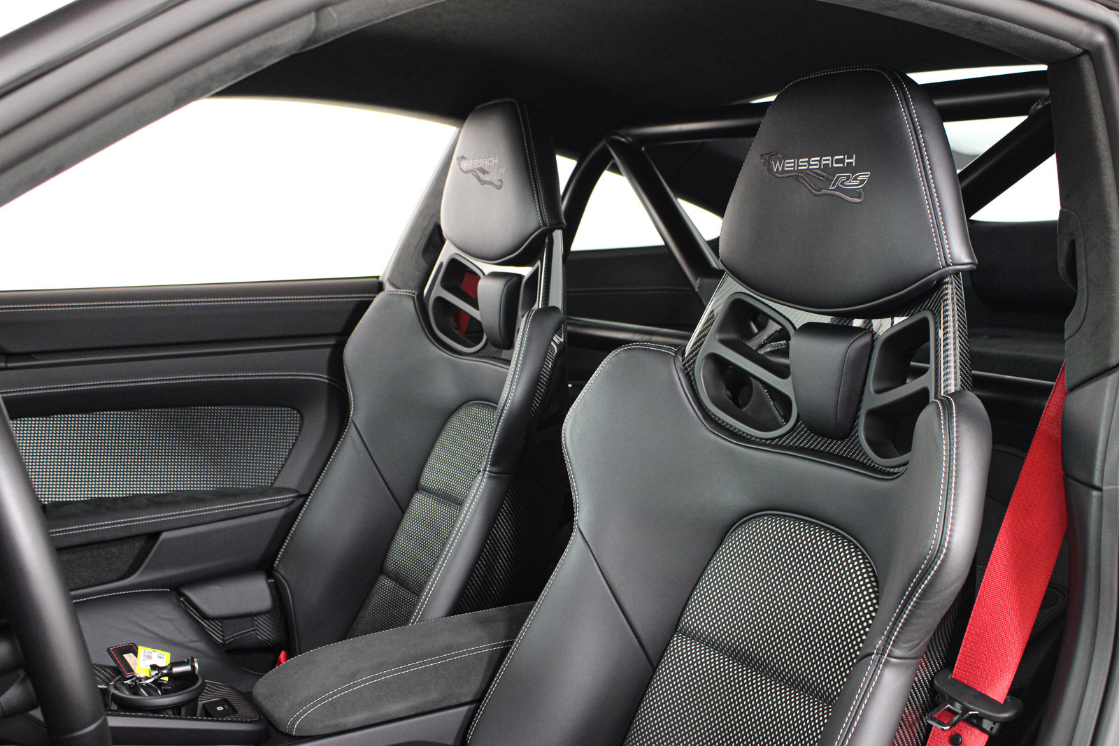 Used 2024 Porsche 911 GT3 RS RWD image 40