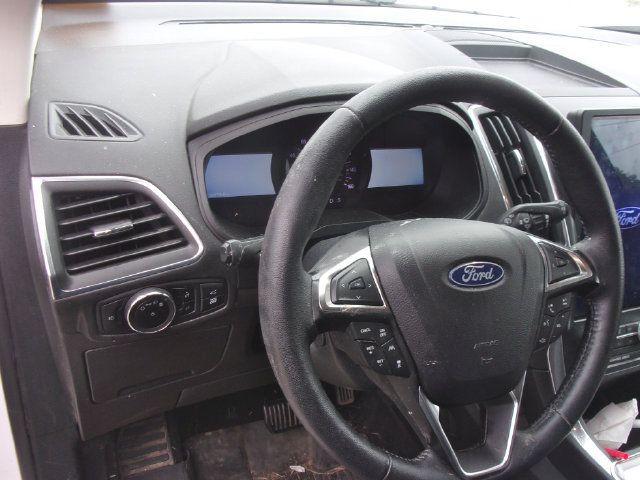 Used 2024 Ford Edge Titanium w/ Equipment Group 301A AWD/4WD image 10