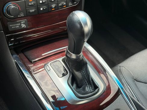 Used 2014 INFINITI Q60 Journey w/ Premium Package RWD image 29