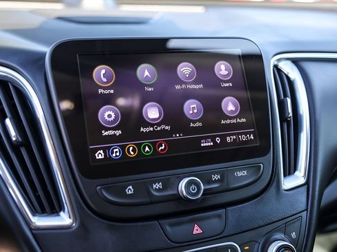 Used 2020 Chevrolet Malibu Premier FWD image 19
