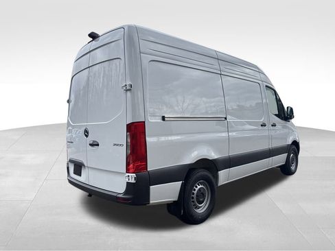 New 2025 Mercedes-Benz Sprinter 2500 image 5