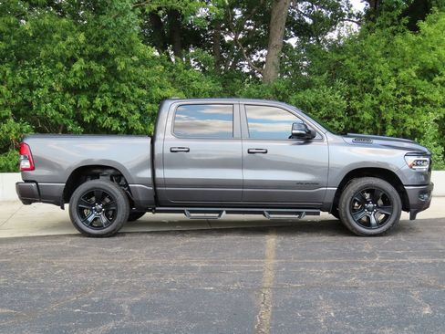 Used 2021 RAM 1500 Big Horn AWD/4WD image 2