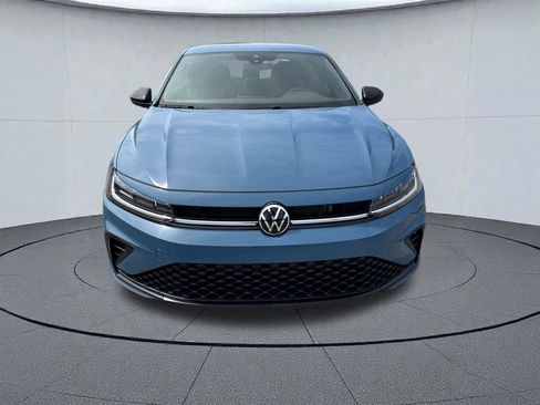 Used 2025 Volkswagen Jetta Sport FWD image 9