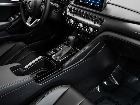 New 2026 Acura Integra FWD image 19