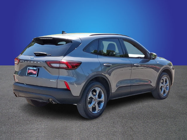 Used 2025 Ford Escape ST-Line AWD/4WD image 4