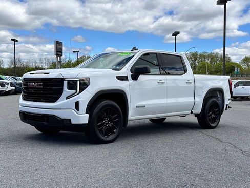 Used 2023 GMC Sierra 1500 Elevation AWD/4WD image 2
