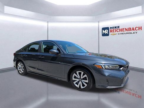 Used 2025 Honda Civic LX image 4