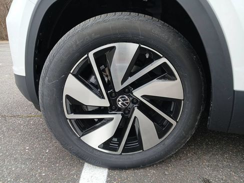 New 2026 Volkswagen Atlas SE AWD/4WD image 26