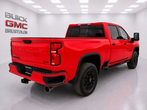 Used 2024 Chevrolet Silverado 3500 LTZ w/ LTZ Plus Package AWD/4WD image 11