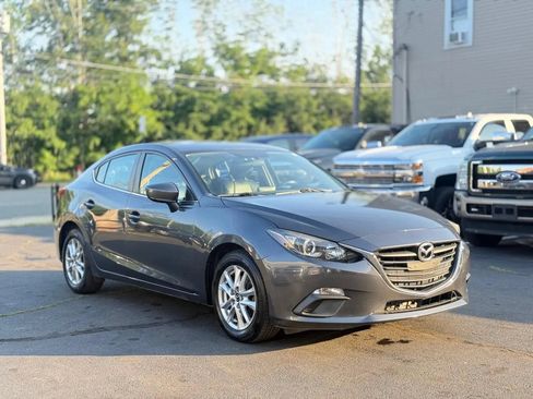 Used 2014 MAZDA MAZDA3 i Grand Touring FWD image 3