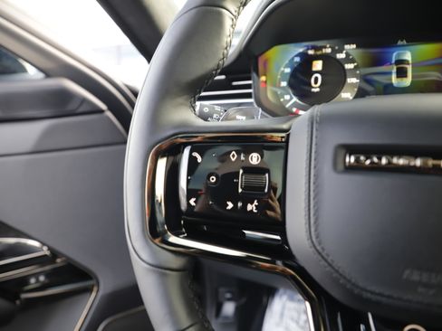 Certified 2025 Land Rover Range Rover Sport S image 24