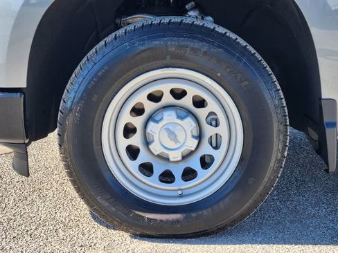 Used 2025 Chevrolet Silverado 1500 W/T w/ WT Value Package image 10