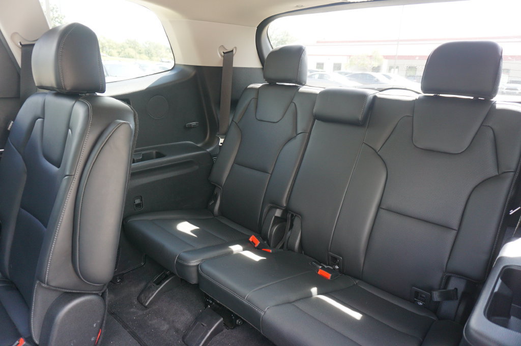 Used 2024 Kia Telluride S w/ S Sunroof Package FWD image 18
