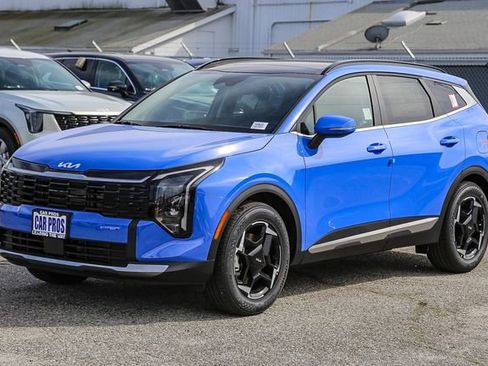 New 2026 Kia Sportage EX FWD image 4