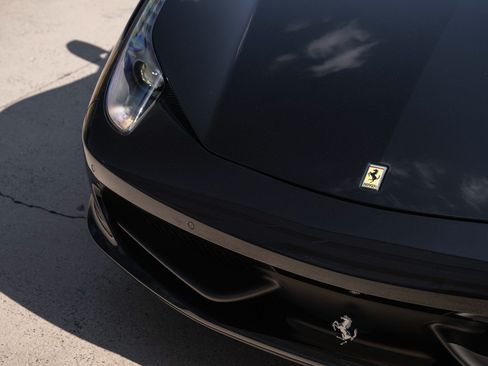 Used 2012 Ferrari 458 Italia Coupe RWD image 10