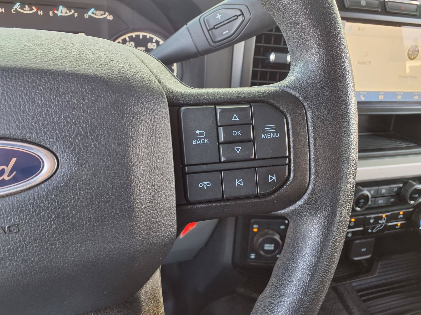 Used 2023 Ford F350 XLT w/ FX4 Off-Road Package AWD/4WD image 23