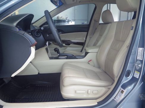 Used 2010 Honda Crosstour EX-L image 11