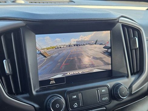 Used 2023 GMC Terrain AT4 AWD/4WD image 19