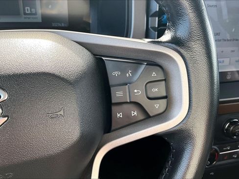Used 2023 Ford Bronco Outer Banks AWD/4WD image 23