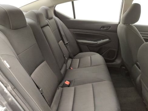 Used 2024 Nissan Altima 2.5 SV image 19