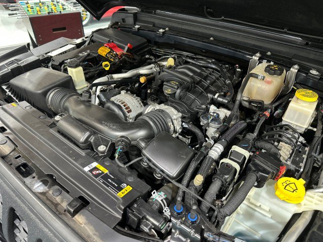 Used 2022 Jeep Gladiator Sport AWD/4WD image 9