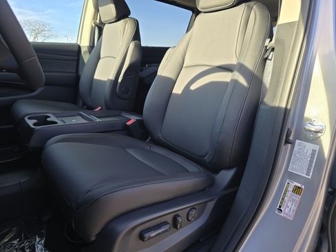 New 2026 Honda HR-V LX image 22