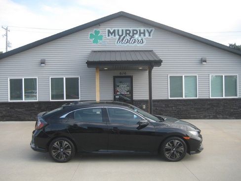 Used 2018 Honda Civic EX image 1