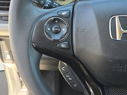 Used 2017 Honda HR-V EX image 23