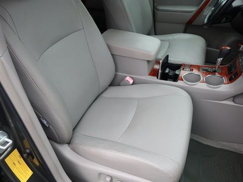 Used 2008 Toyota Highlander Limited FWD image 27