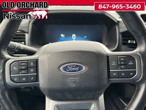 Used 2022 Ford F150 Lightning Lariat image 23