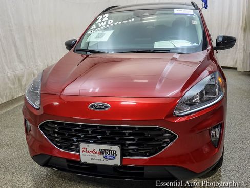 Certified 2022 Ford Escape SEL w/ SEL Stealth AWD Package image 6