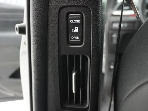 Used 2025 Honda Odyssey Sport-L image 39