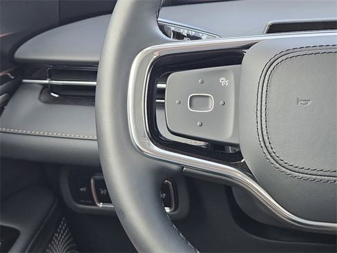 New 2026 Lincoln Nautilus Reserve image 26