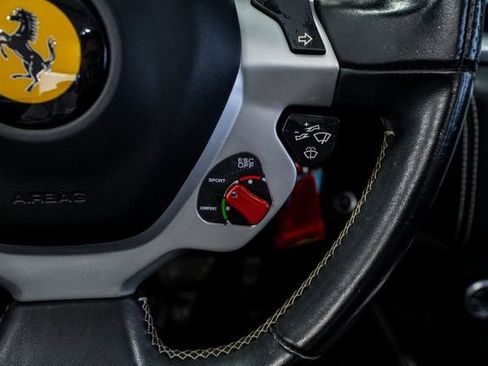 Used 2016 Ferrari California T RWD image 83