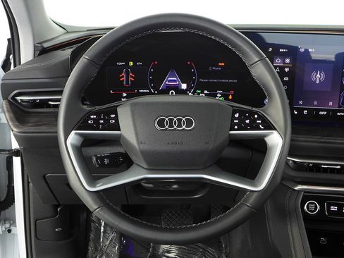 Used 2025 Audi Q5 Premium Plus w/ Premium Plus AWD/4WD image 27