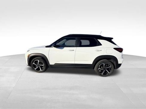 Certified 2023 Chevrolet TrailBlazer RS image 3
