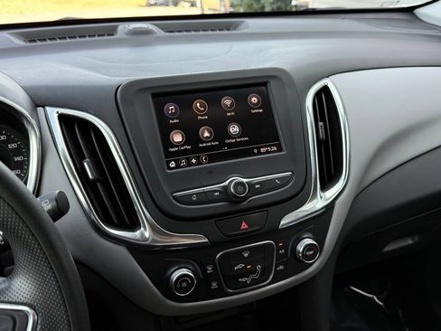 Used 2021 Chevrolet Equinox LT FWD image 35