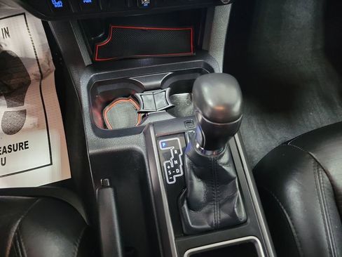 Used 2022 Toyota Tacoma TRD Sport image 64