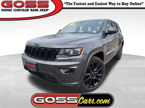 Used 2019 Jeep Grand Cherokee Altitude image 1