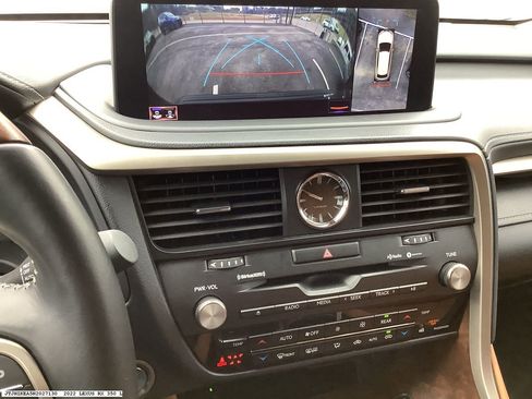 Used 2022 Lexus RX 350L FWD w/ Premium Package image 9