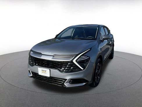 Used 2025 Kia Sportage LX image 7