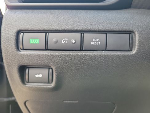 Certified 2025 Nissan Sentra S image 21