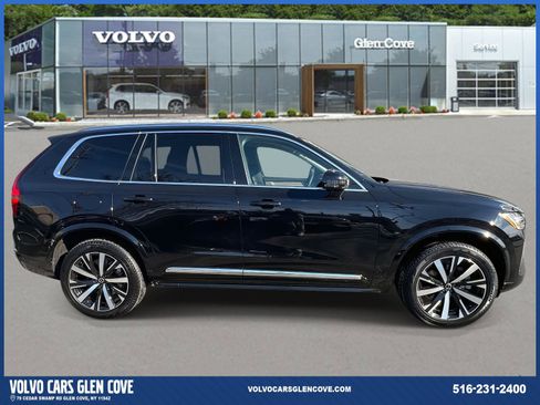 Used 2026 Volvo XC90 B5 Core w/ Protection Package image 3