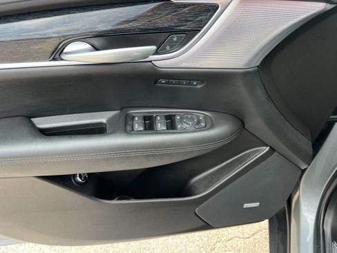 Used 2023 Cadillac XT5 Premium Luxury AWD/4WD image 15