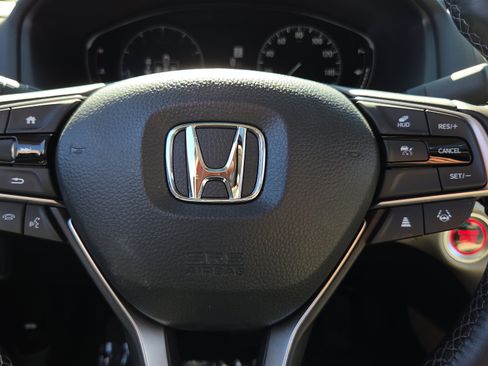 Certified 2021 Honda Accord Touring image 26