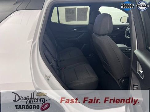 Used 2025 Chevrolet Equinox LT image 37