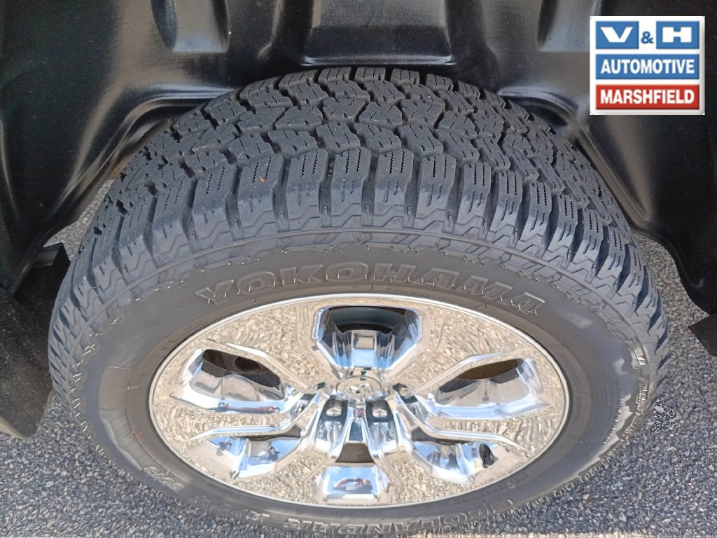 Used 2019 RAM 1500 Big Horn AWD/4WD image 30